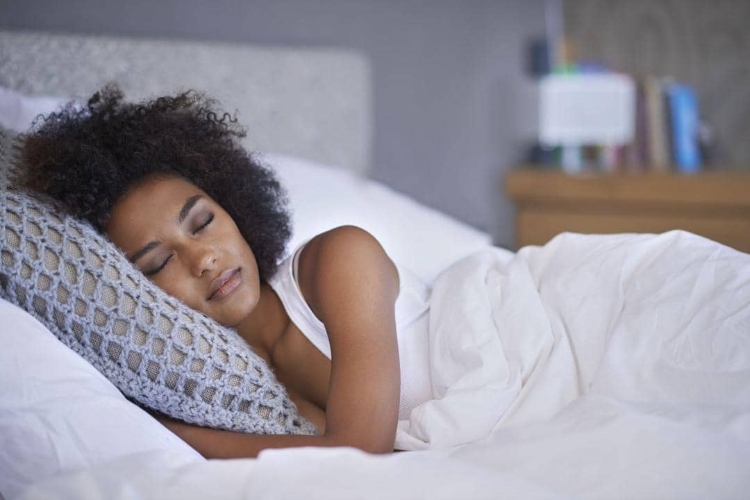 Lakukan "Ritual" Ini Sebelum Tidur, Dijamin Bikin Tidur Jadi Nyenyak